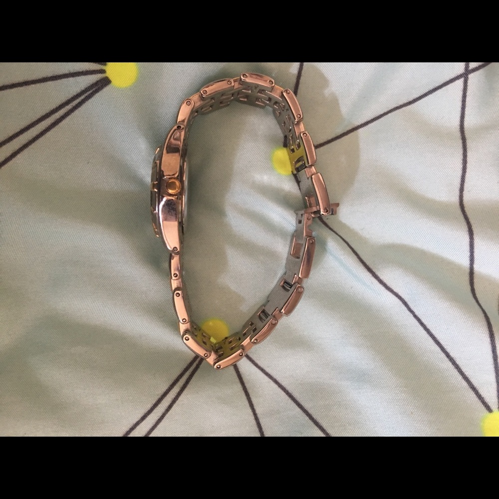 Mickey Mouse Watch - Picture 4 of 6